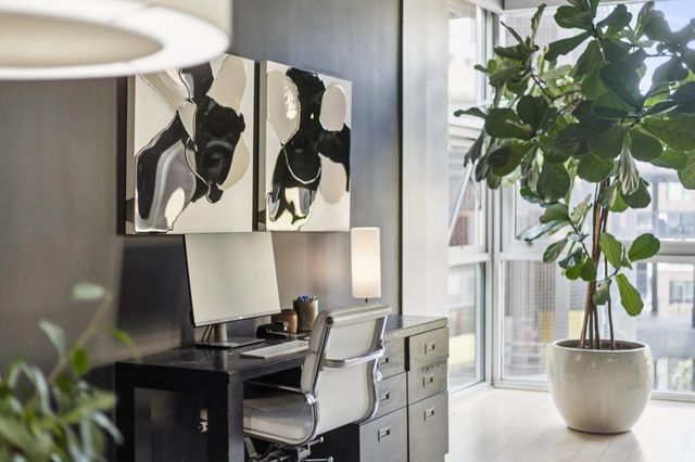 311 311 Oak St 720, Oakland, CA 94607