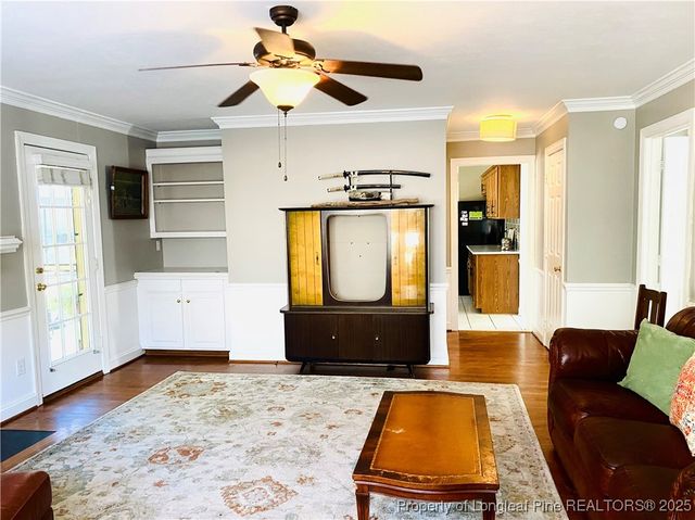 416 Shawcroft Road, Fayetteville, NC 28311