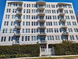 1789 NE Miami Gardens Drive W304, Miami, FL 33179