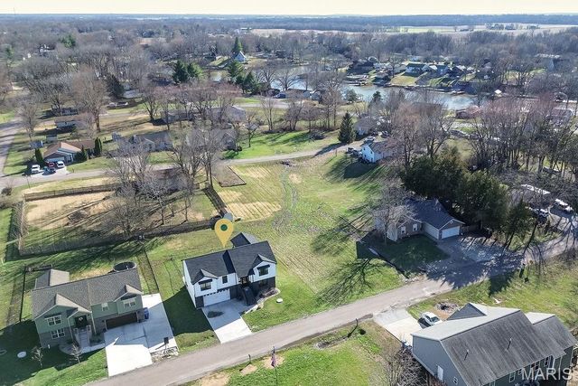 1080 Barbados Drive, Edwardsville, IL 62025