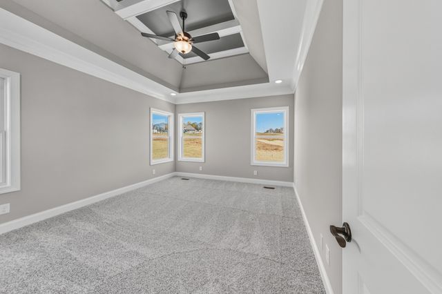 1675 Sulphur College Rd, Hartsville, TN 37074