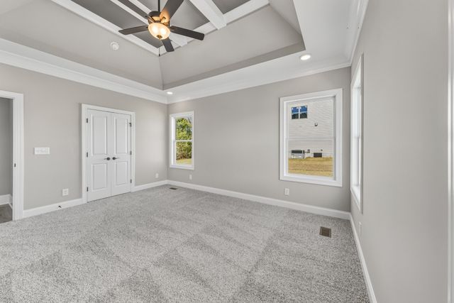 1675 Sulphur College Rd, Hartsville, TN 37074