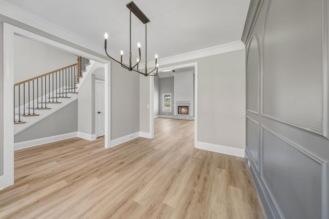 1675 Sulphur College Rd, Hartsville, TN 37074