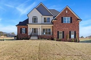 1675 Sulphur College Rd, Hartsville, TN 37074