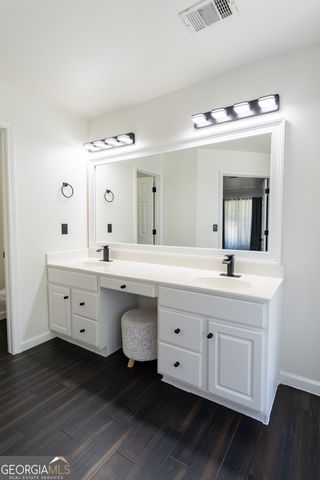 2400 Kirkstone Court, Buford, GA 30519