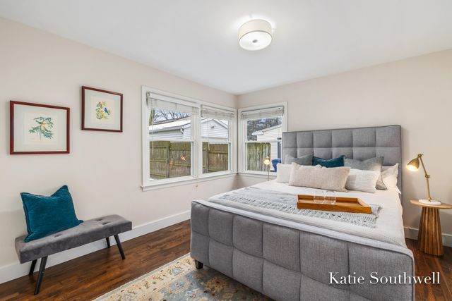 2610 Albert Drive SE, Grand Rapids, MI 49506