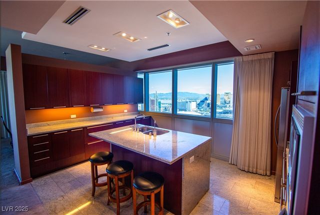 4471 Dean Martin Drive 3810, Las Vegas, NV 89103