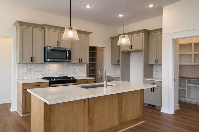 5877 N St. Paul Ct., Wichita, KS 67204