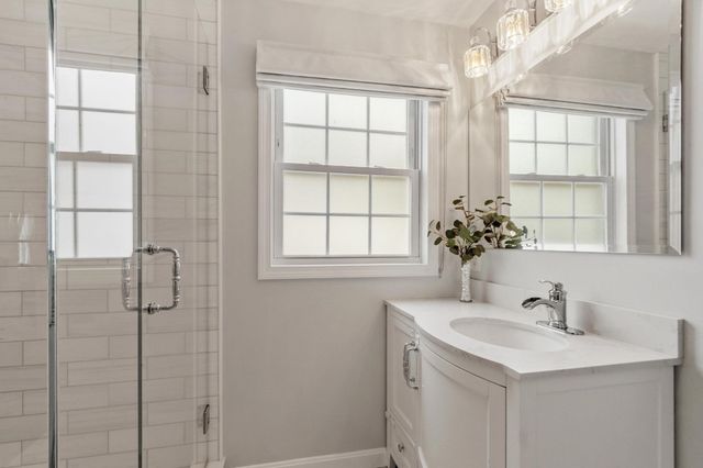 37 Louise Road, Holbrook, MA 02343