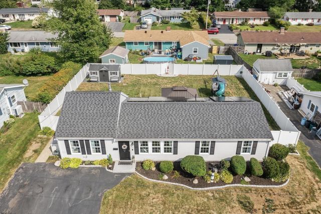 37 Louise Road, Holbrook, MA 02343