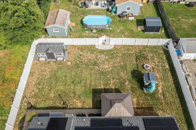 37 Louise Road, Holbrook, MA 02343