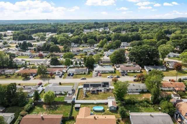 37 Louise Road, Holbrook, MA 02343