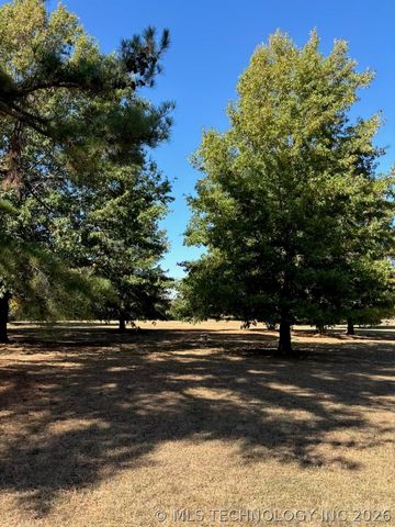 7635 Old Taft Road, Muskogee, OK 74401