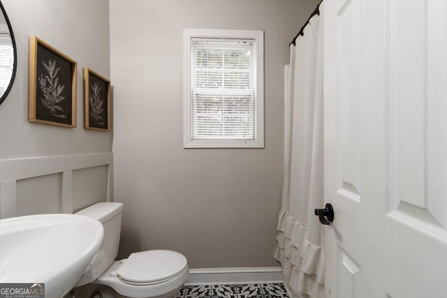 4560 Spring Leaf Drive, Gillsville, GA 30543