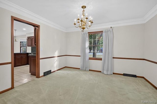8940 Sarah Lane, Grosse Ile, MI 48138