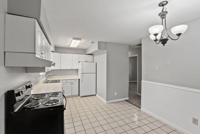 614 S Central Avenue, Nicholasville, KY 40356