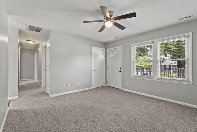 614 S Central Avenue, Nicholasville, KY 40356