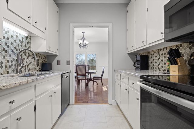 565 Winterview Lane, Chattanooga, TN 37409