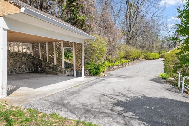 565 Winterview Lane, Chattanooga, TN 37409