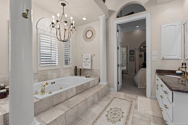 12 WATERFORD GLN, San Antonio, TX 78257