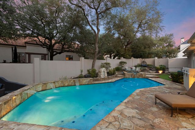 12 WATERFORD GLN, San Antonio, TX 78257