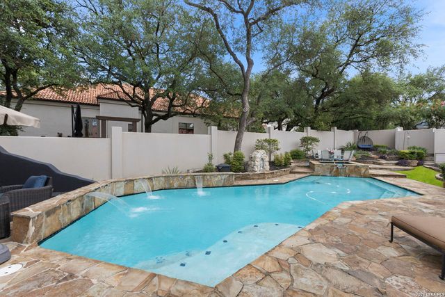 12 WATERFORD GLN, San Antonio, TX 78257