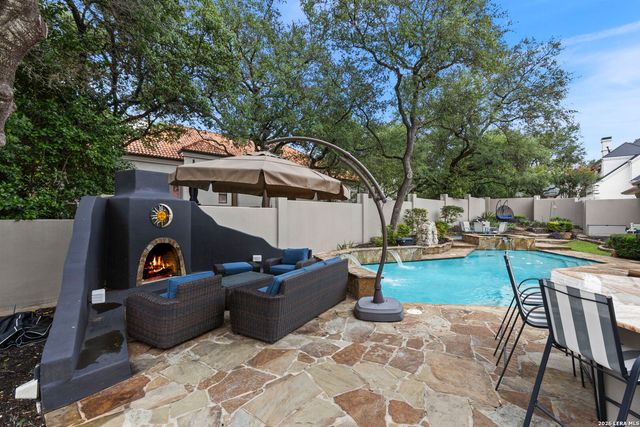 12 WATERFORD GLN, San Antonio, TX 78257
