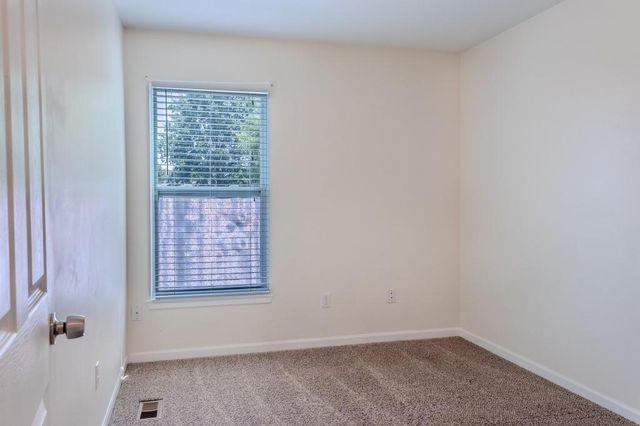 21705 S Race Street, Spring Hill, KS 66083