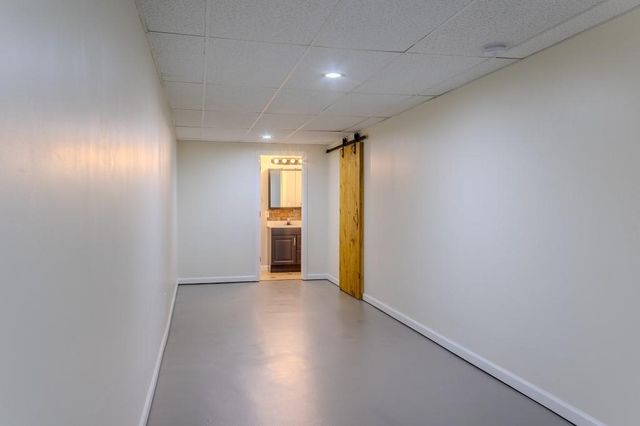 21705 S Race Street, Spring Hill, KS 66083