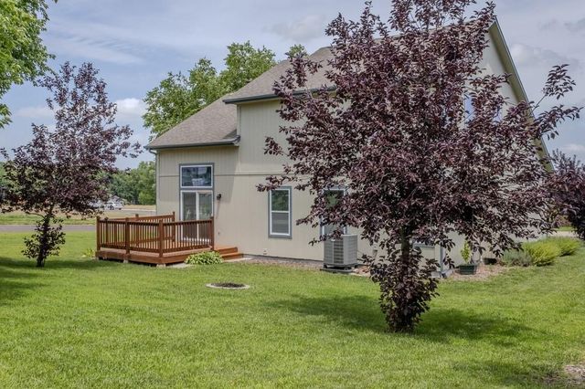 21705 S Race Street, Spring Hill, KS 66083