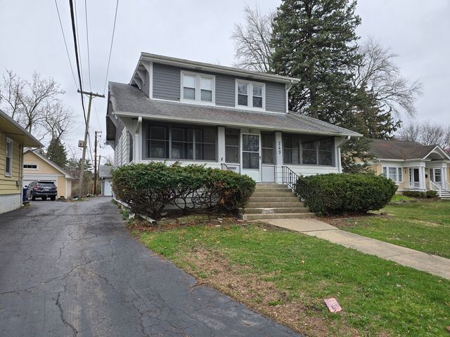 249 E Park Boulevard 1, Villa Park, IL 60181