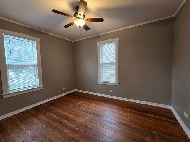 249 E Park Boulevard 1, Villa Park, IL 60181