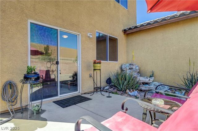 7384 Emerald Glow Street, Las Vegas, NV 89123