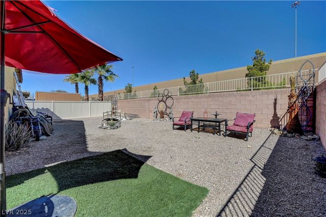 7384 Emerald Glow Street, Las Vegas, NV 89123