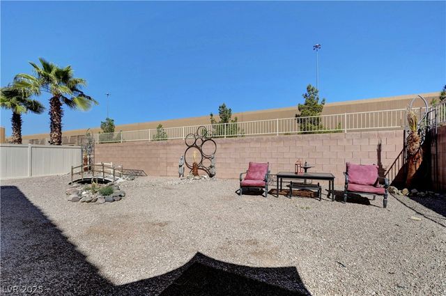 7384 Emerald Glow Street, Las Vegas, NV 89123