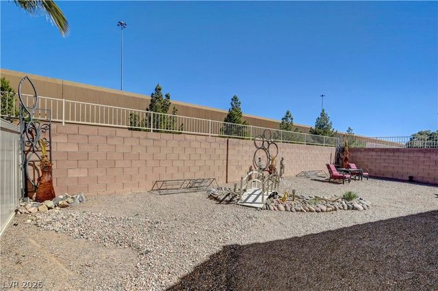 7384 Emerald Glow Street, Las Vegas, NV 89123