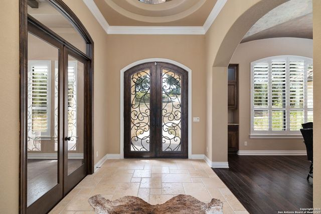 1148 Mission Way, Canyon Lake, TX 78133