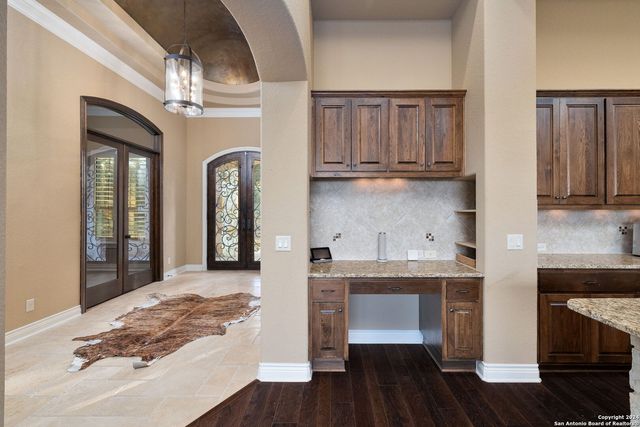 1148 Mission Way, Canyon Lake, TX 78133