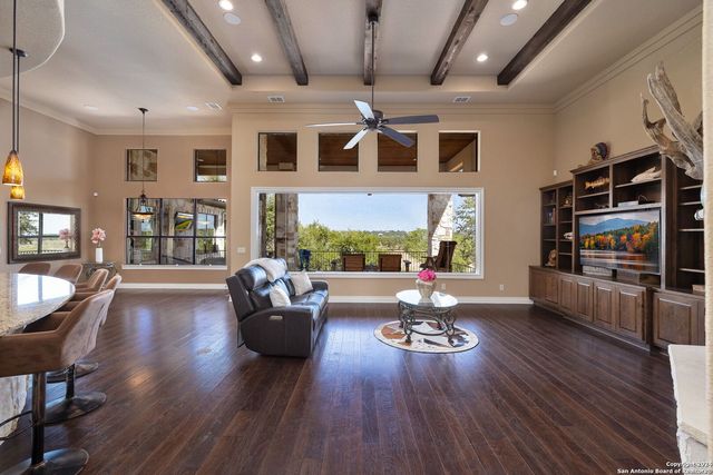 1148 Mission Way, Canyon Lake, TX 78133