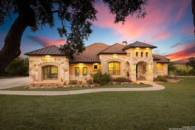 1148 Mission Way, Canyon Lake, TX 78133