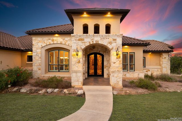 1148 Mission Way, Canyon Lake, TX 78133