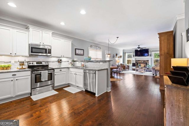 1061 Cobblestone Lane, Bogart, GA 30622