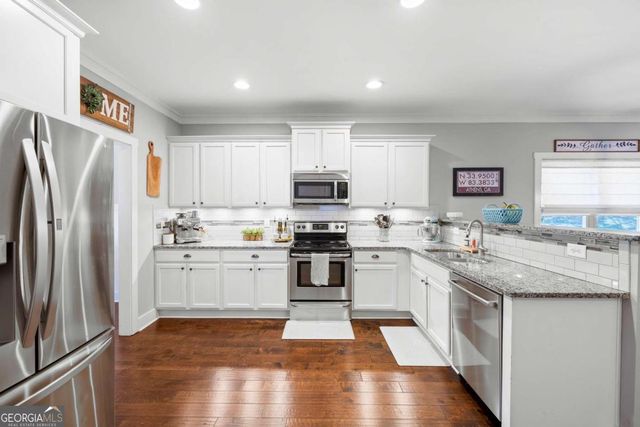 1061 Cobblestone Lane, Bogart, GA 30622