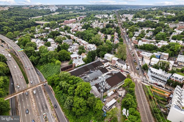 3520 INDIAN QUEEN LN, Philadelphia, PA 19129