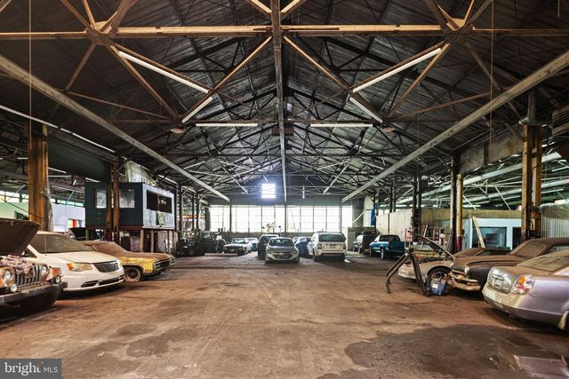 3520 INDIAN QUEEN LN, Philadelphia, PA 19129