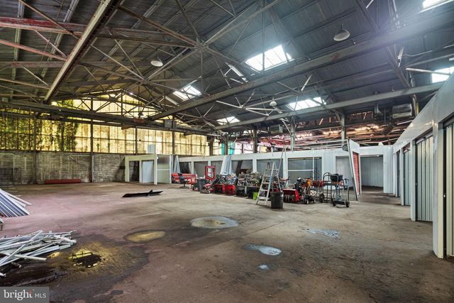 3520 INDIAN QUEEN LN, Philadelphia, PA 19129