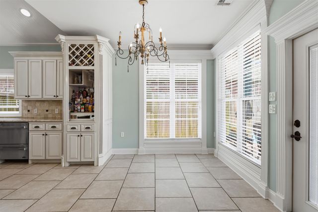 111 Kettle Ln, Houma, LA 70360