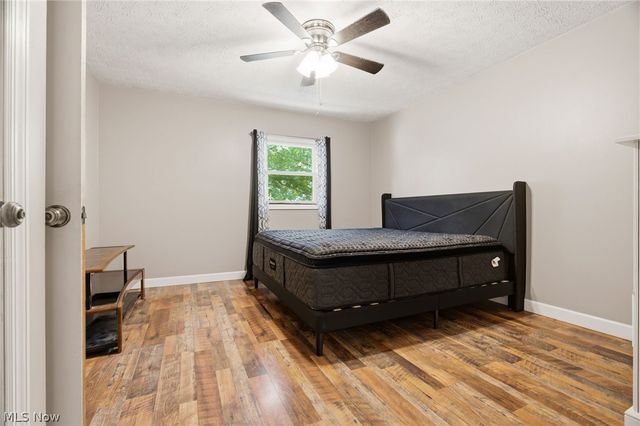 8694 Lansdale Avenue NW, North Canton, OH 44720