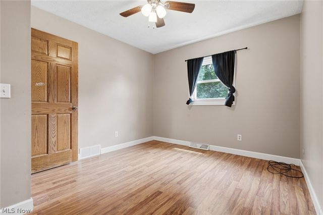 8694 Lansdale Avenue NW, North Canton, OH 44720