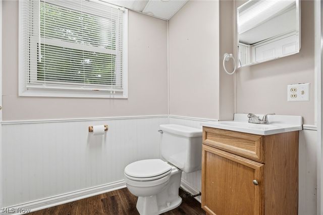 8694 Lansdale Avenue NW, North Canton, OH 44720